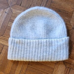 Lululemon Athletica Cream alpaca wool Knit Beanie
